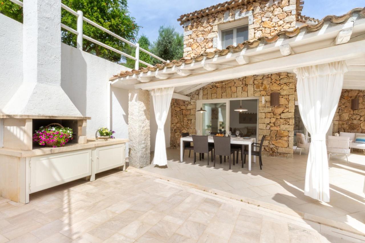 Villa Ginestra Con Piscina E Giardino Privato A 500 Mt Dal Mare Кастиадас Екстериор снимка